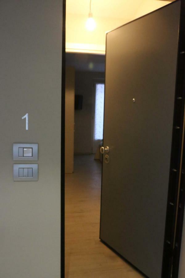 Trifulhouse Holiday Apartments Alba  Quarto foto